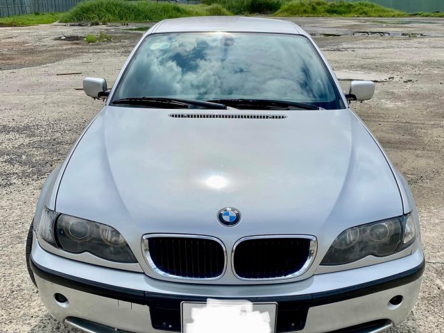 2001 BMW 325 Specs Price MPG  Reviews  Carscom