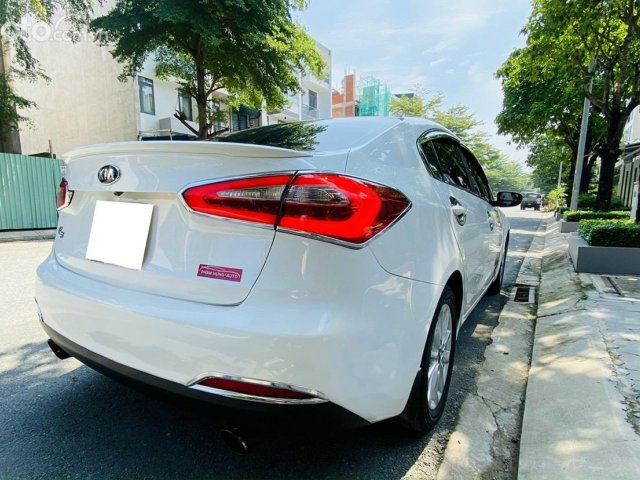Mẫu xe hiện đại10