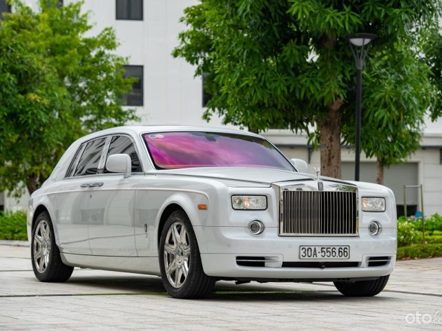 Rolls Royce Phantom phiên bản 100 năm0