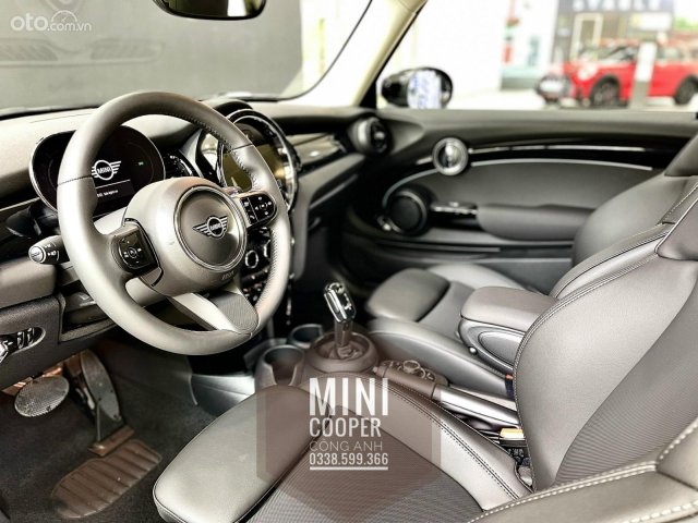Màu độc giao ngay - Nhập Anh nguyên chiếc1
