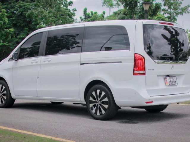 bảo hành đến 2024, mới đi 3500km.6