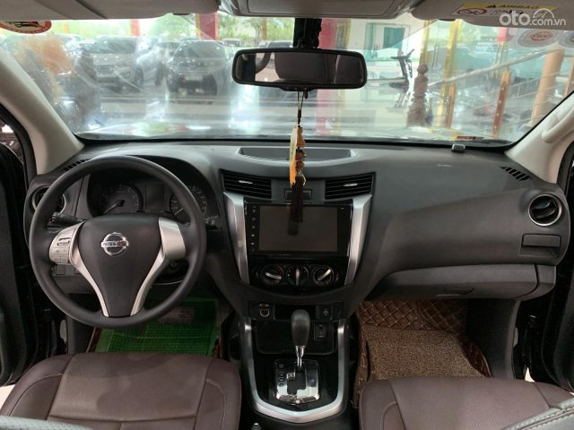 Xe 7 chỗ cực đẹp, hầm hố, full đồ chơi trên xe5