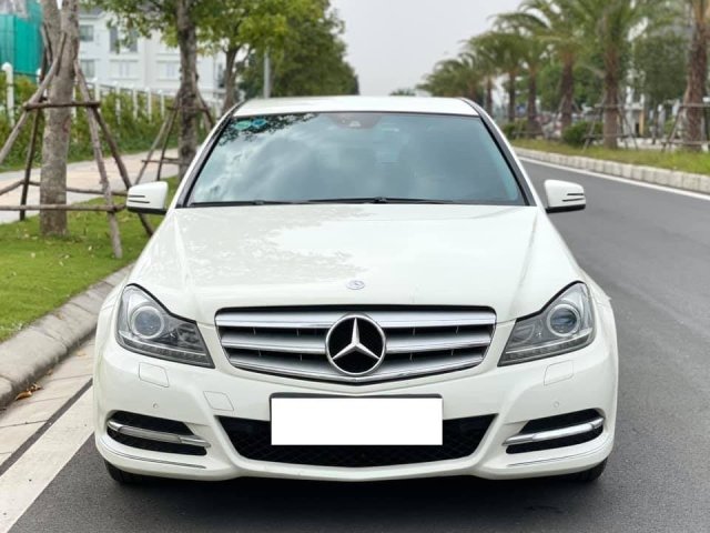 Đánh giá Mercedes C200 đời 2012 về ngoại thất  Hội Chợ Thái Lan