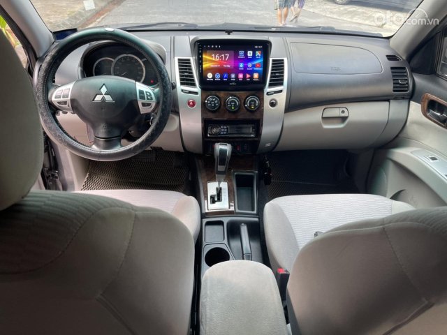 Gia Hưng Auto bán, máy dầu 7 chỗ8