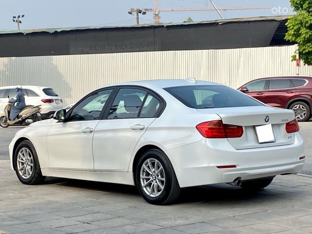 Cần bán gấp xe nhập5