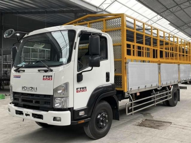 Xe tải Isuzu thùng mui bạt 6.4 tấn0