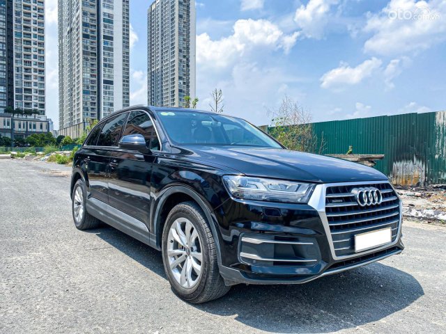 Giá chỉ như GLC300 mà đi Q7