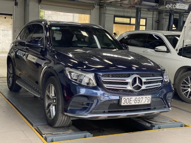 Mercedes-Benz GLC 300 2016 tại Hà Nội0