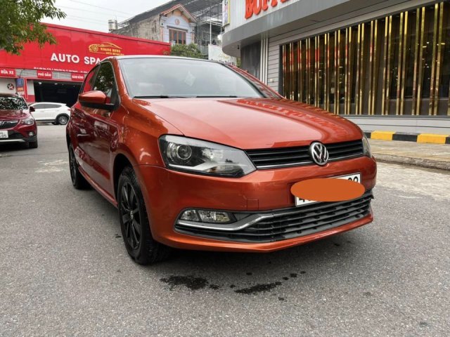 Bán xe Volkswagen Polo Hatchback 16AT 2017