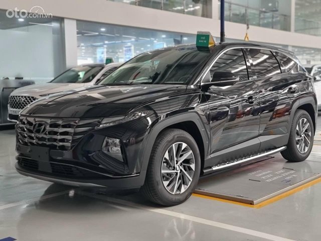 Sẵn xe giao ngay - Tặng full phụ kiện chính hãng chỉ có tại Hyundai Trường Chinh0