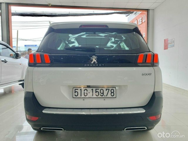 Chiếc xe 7 chỗ cho gia đình4
