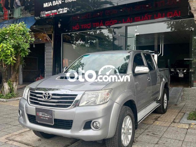 ABUJA AUTOS  Used Toyota Hilux 2012 model with fully paid  Facebook