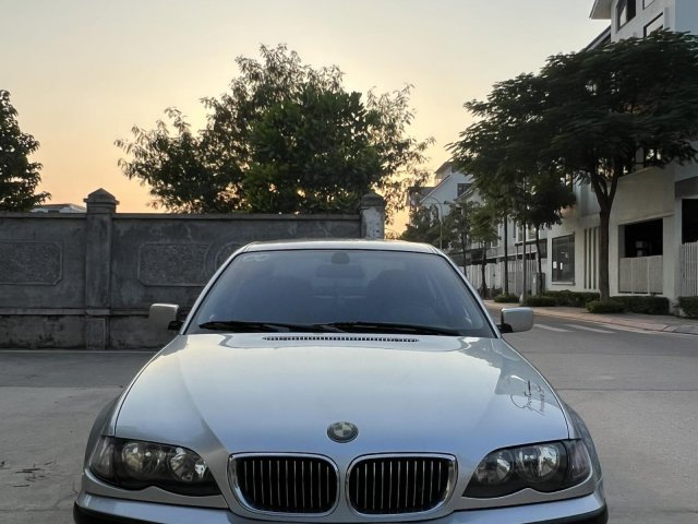 BMW 325 20040