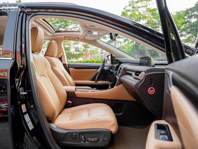 Cần bán xe màu đen7