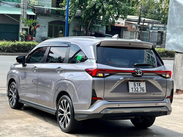 Lướt 1.800km zin 100%, đẹp như mới