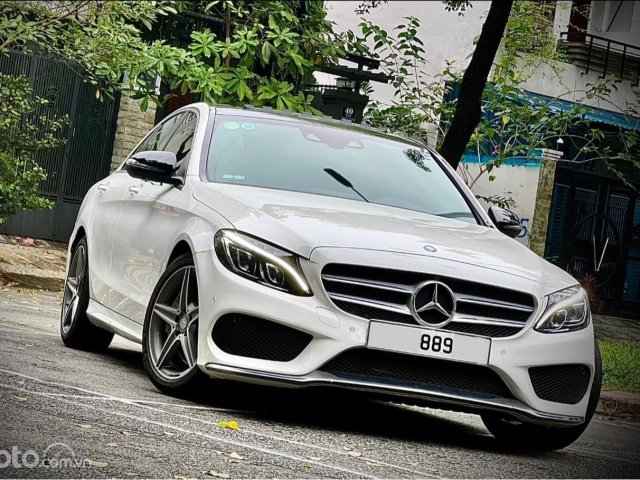 MercedesBenz C300 AMG A Little Pocket Rocket