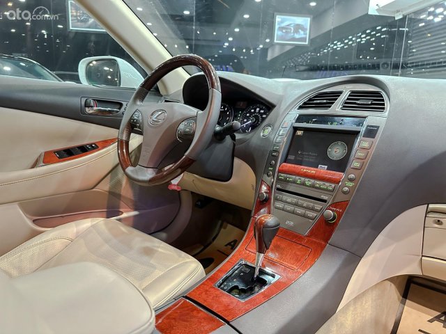 Nhập Mỹ, màu trắng Camay full option đi kèm15