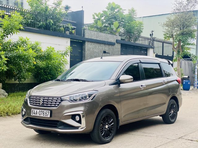 Xe mới chạy 16.000km1