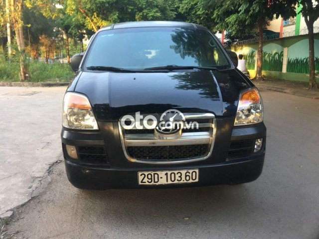 Hyundai Starex 2005 dầu Số sàn6 chỗ máy cơ 800kg0