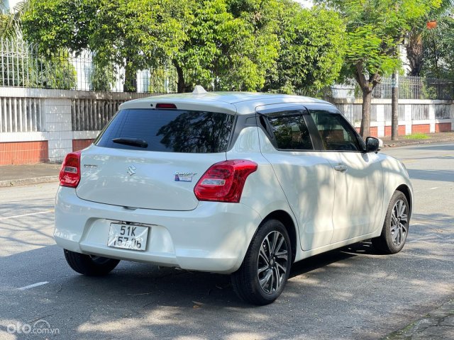 Mới đi được 5.000km11