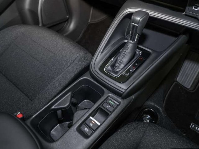 Sẵn xe, đủ màu, giao ngay trước tết17
