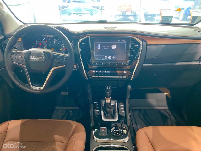 SUV 7 chỗ nhập khẩu Thái Lan, giá thành thấp và nhiều công nghệ nhất phân khúc6