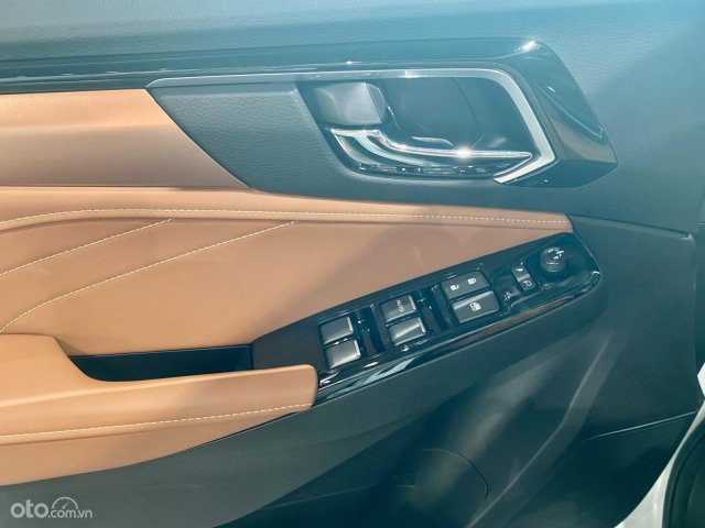 SUV 7 chỗ nhập khẩu Thái Lan, giá thành thấp và nhiều công nghệ nhất phân khúc11