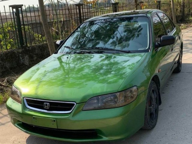 Used HONDA ACCORD 2000 CFJ6856273 in good condition for sale