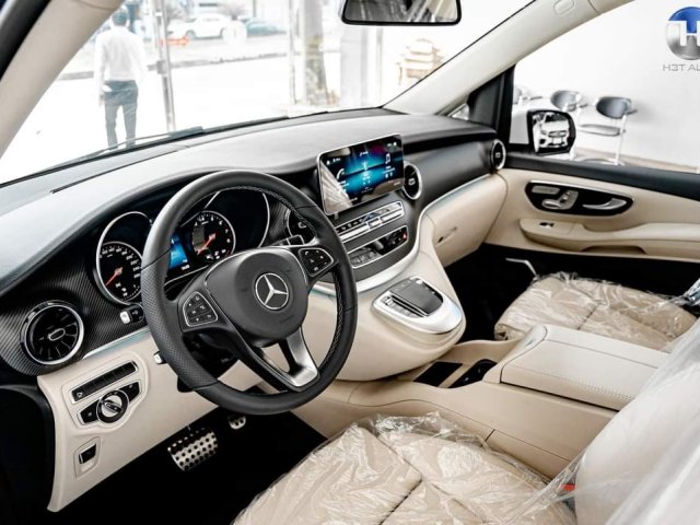 Xe nhập khẩu 7 chỗ3