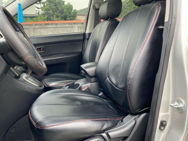 Xe gia đình giá 240tr5