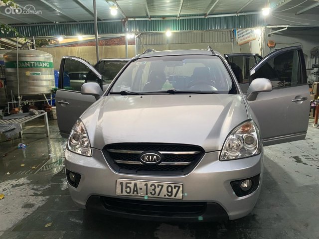 Xe gia đình giá 240tr1