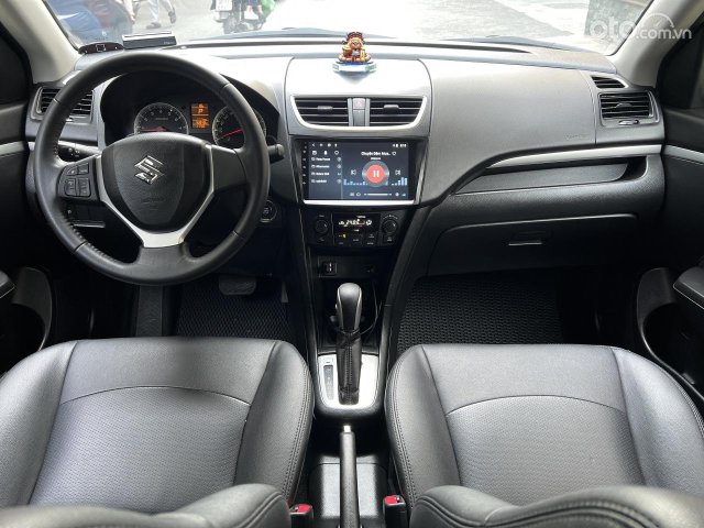 Hỗ trợ trả góp 70%, xe trang bị full options, giao xe giá tốt7