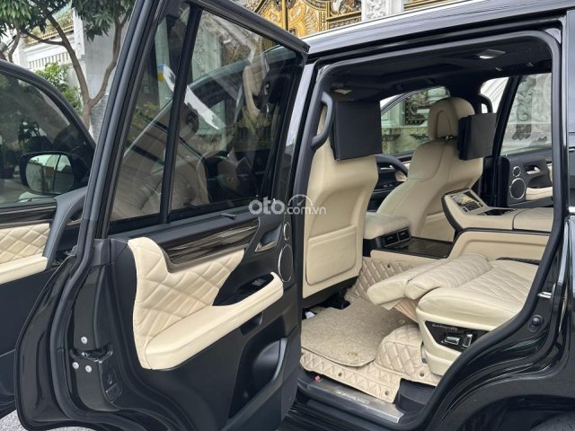 Phiên bản 4 ghế thương gia siêu vip3