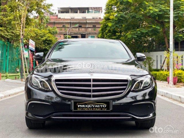 Chi tiết Mercedes E200 2017 giá 2099 tỷ đồng tại Việt Nam