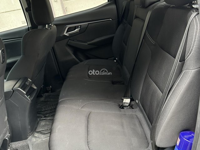 Cần bán xe giá 590tr14