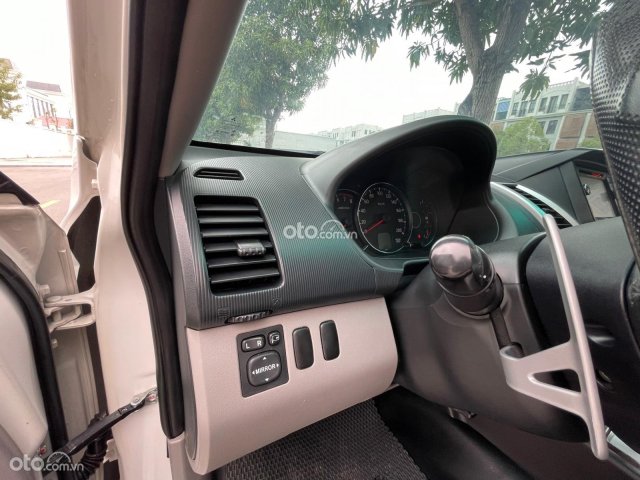 Cần bán lại xe gia đình giá tốt 485tr10