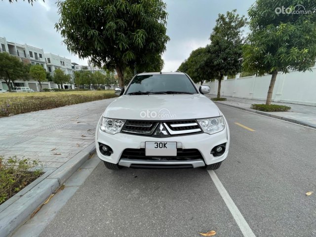 Cần bán lại xe gia đình giá tốt 485tr0