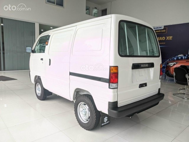 Giảm 25 triệu + quà tặng T6/2023 - Xe sẵn giao ngay6