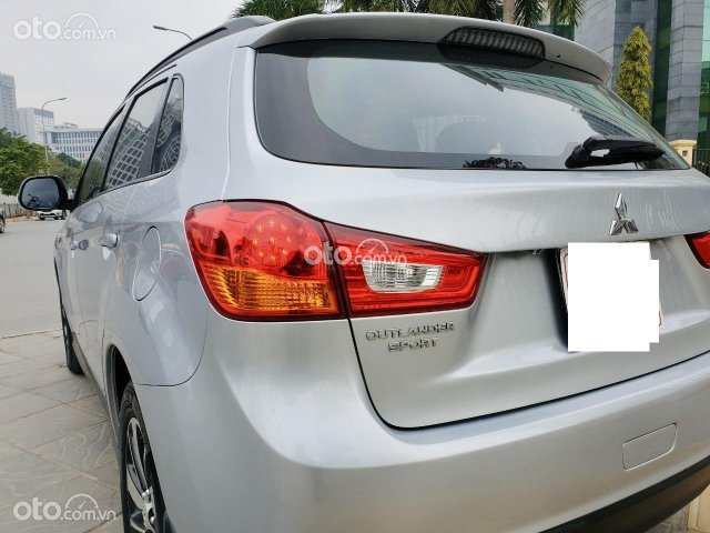 Xe màu bạc, nhập khẩu16
