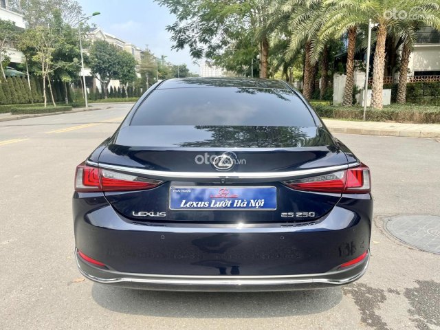 Bán xe model 2023 siêu lướt mới nhất Việt Nam4