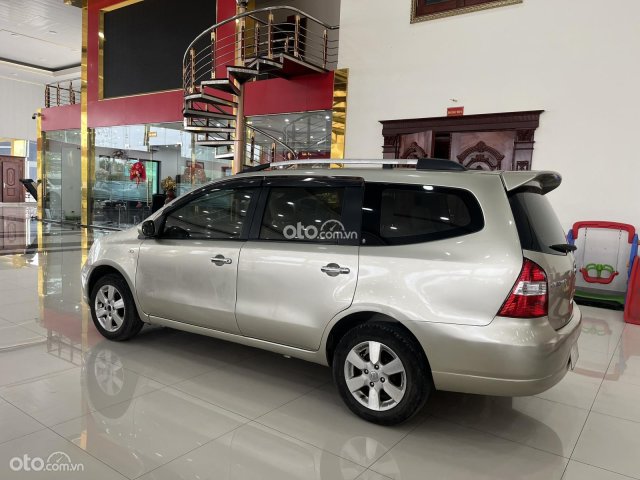 Số sàn, 7 chỗ rộng rãi, lên full đồ chơi đẹp theo xe9