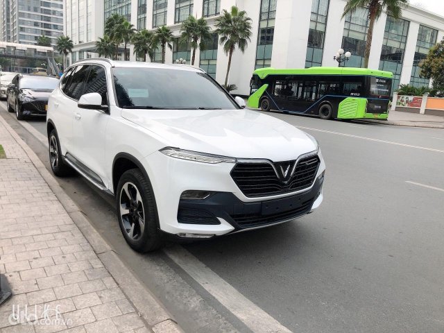 Giá 750 triệu5