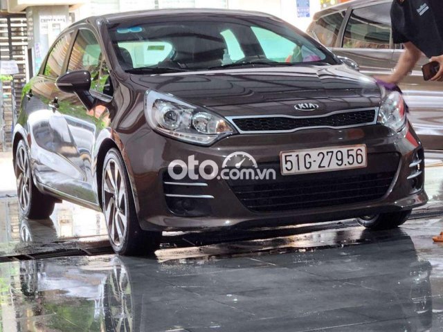 Kia Rio sau 45 năm chủ xe vẫn đòi giá bất ngờ