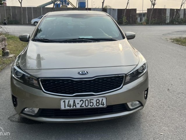 Xe gia đình không taxi