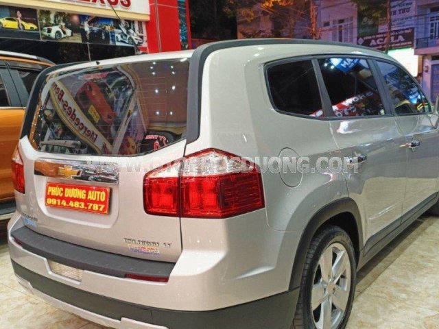 Màu bạc, giá chỉ 320 triệu5