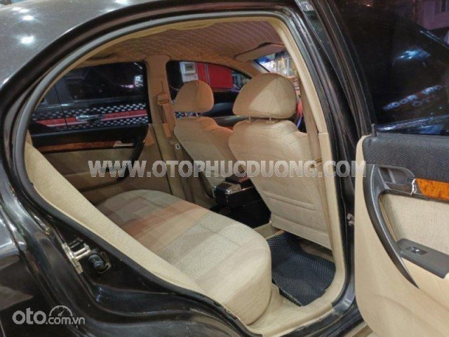 Xe màu đen7