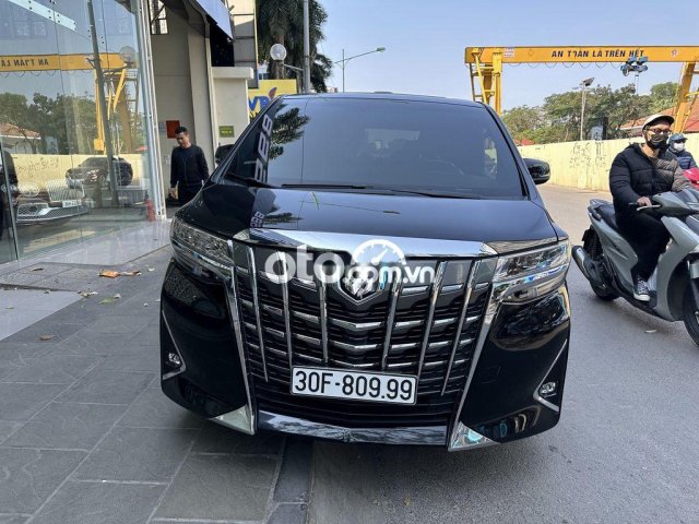 Toyota Alphard Executive Lounge 2019 sang trọng