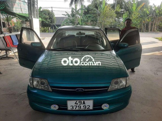 Ford laser đời 2000, 1.6 MT0