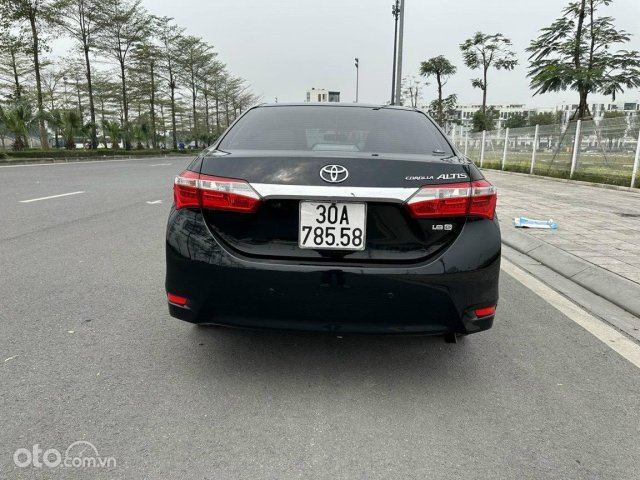 Màu đen, giá chỉ 538 triệu2