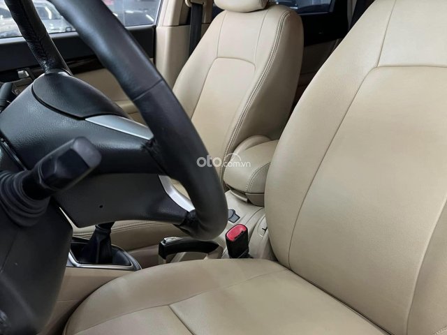 Xe gia đình, 205tr15